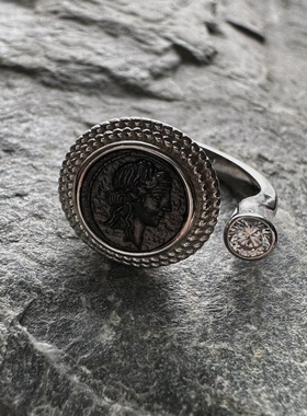 UMI·小众轻珠宝银镀白金水泽仙女古黑币戒指复古立体浮雕开口戒