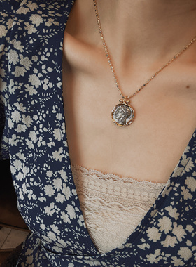 UMI家·轻珠宝/S925银镀金·全能女神雅典娜女神古币波浪纹吊坠