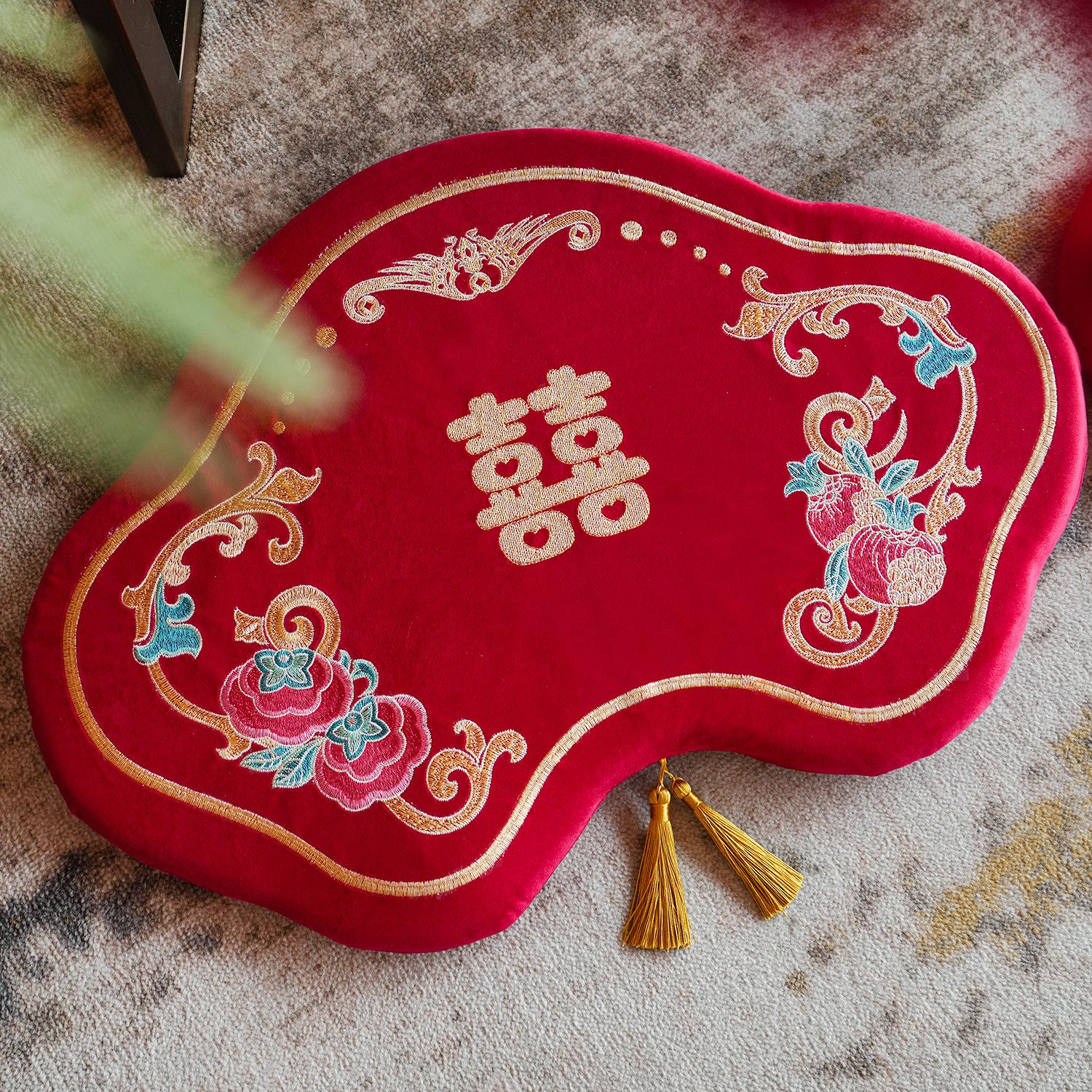 结婚跪垫婚礼敬茶改口跪拜垫子一对新娘喜字套装红色婚庆用品大全,淘宝优惠券,粉丝福利购,淘宝优惠卷