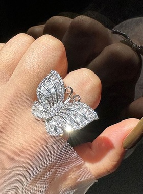 欧美新款豪华满钻蝴蝶戒指复古爆闪奢华食指戒女高级感时尚夸张戒