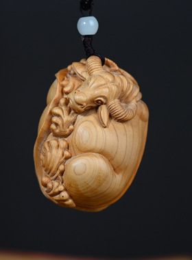 崖新款上市牛挂件木质文玩香木