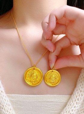 金包银黄财神吊坠男女通用招财纳福圆牌挂坠手工编绳百搭毛衣链