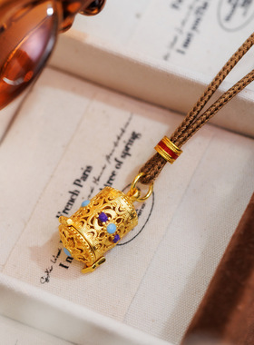 新中式国潮可打开镂空花丝文殊菩萨福运凝愿吊坠沙金毛衣链挂坠女
