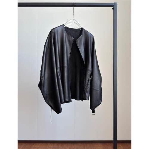 时髦弯刀袖  荔枝纹绵羊皮外套女休闲宽松真皮皮衣设计感系带开衫 - 图1