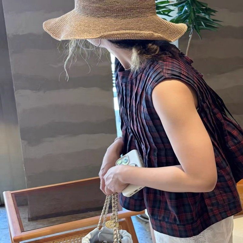 怒推！外贸单品质，格子手工风情褶背心女夏季设计感百褶无袖上衣,淘宝优惠券,粉丝福利购,淘宝优惠卷