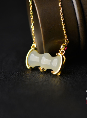 儒匪窝银鎏金蝙蝠福在眼前吊坠