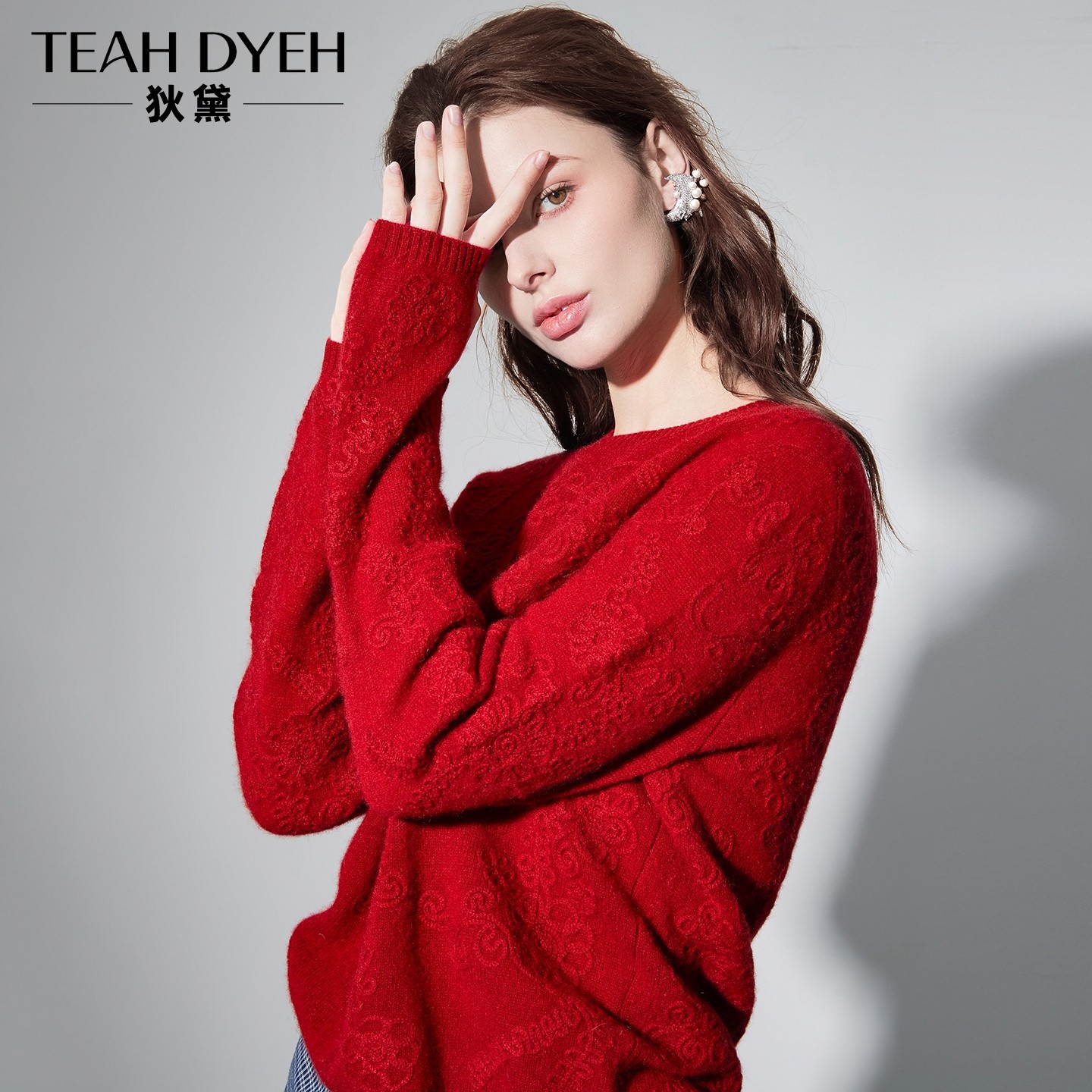 沦陷了～亨特红！100%山羊绒 重工花朵刺绣提花红色针织衫毛衣女,淘宝优惠券,粉丝福利购,淘宝优惠卷