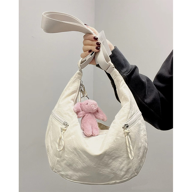 lu女士斜挎包饺子包牛角包便携多口袋骑行挎包时尚布包运动瑜伽包,淘宝优惠券,粉丝福利购,淘宝优惠卷