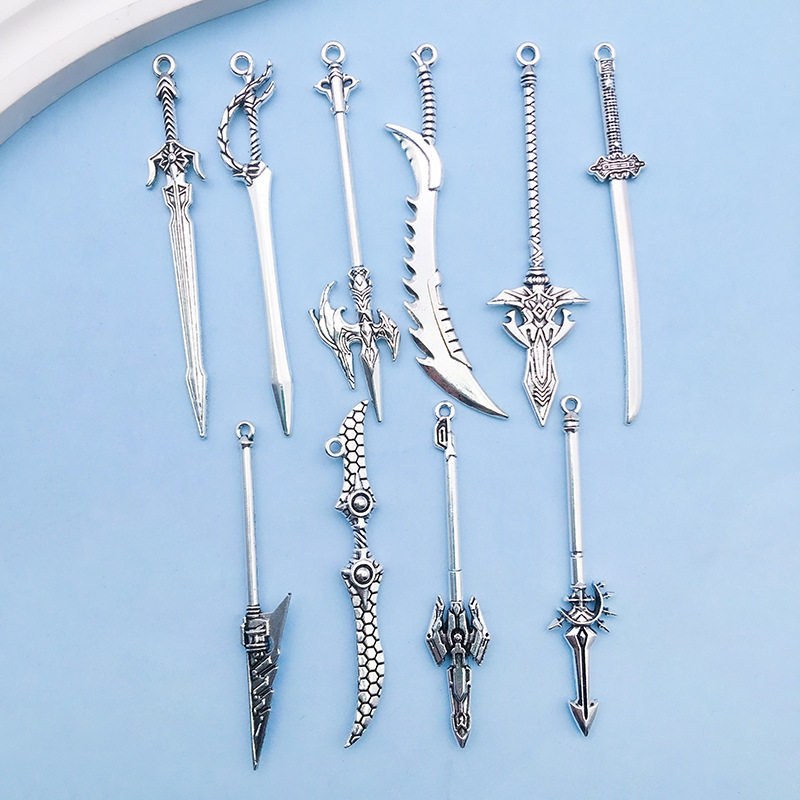 复古简约风格古银合金长刀剑吊坠手工滴胶奶油胶扎痛包材料配件,淘宝优惠券,粉丝福利购,淘宝优惠卷