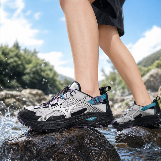 Mizuno ເກີບຜູ້ຊາຍແລະແມ່ຍິງນ້ໍາ RACERTRAIL