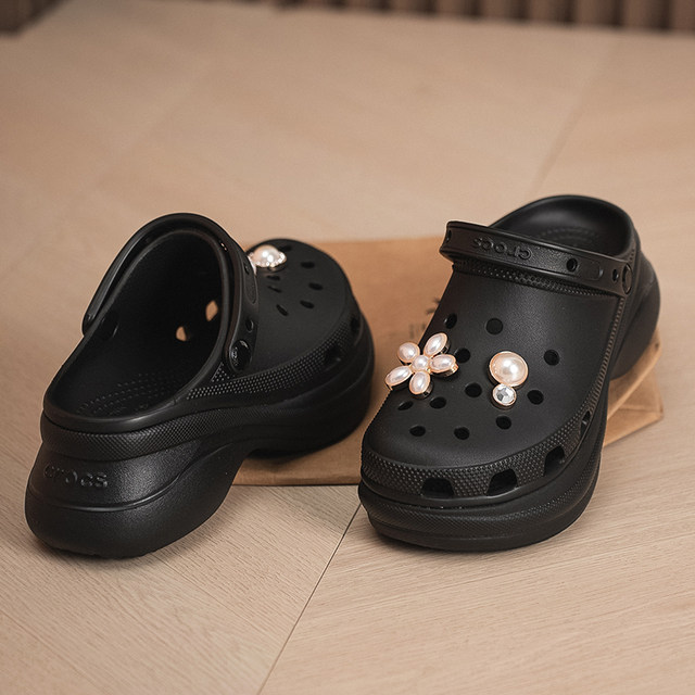 Crocs Little Whale Crocs ເກີບຜູ້ຊາຍແລະຜູ້ຍິງເກີບເກີບຫາດຊາຍທີ່ຫນາແຫນ້ນແສງສະຫວ່າງເກີບກາງແຈ້ງ Baotou Slip-on Sandals