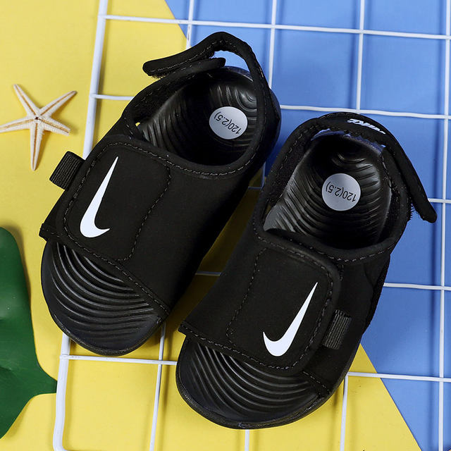 soft bottom nike baby shoes