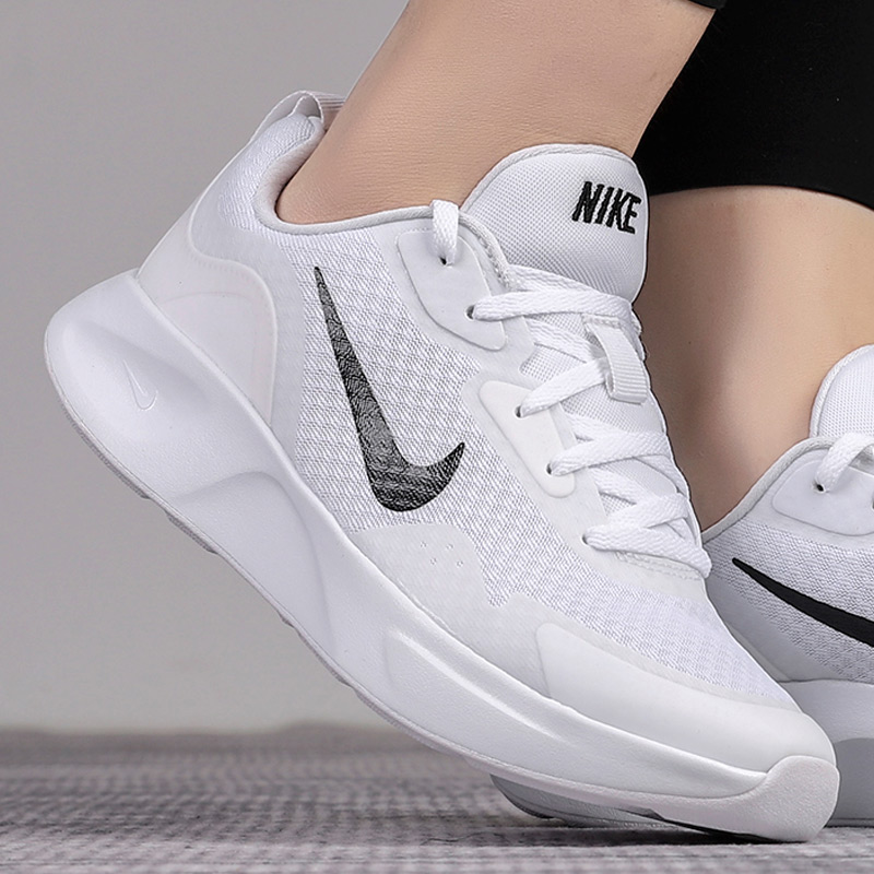 幸运叶子官方旗舰店NIKE耐克女鞋秋季新款运动鞋网鞋轻便鞋子透气跑步鞋白CJ16770