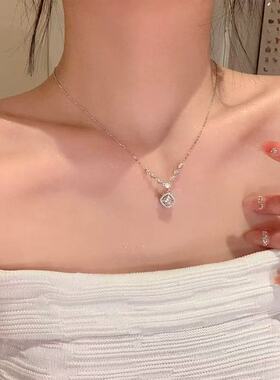 轻奢千金风爆闪锆石方糖项链女2026新款爆款颈链高级感锁骨链配饰