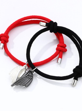 新款情侣手链磁吸款小众设计感