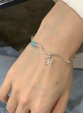 蓝色花朵弹力绳手链简约小众高级感手链韩系ins百搭气质手饰