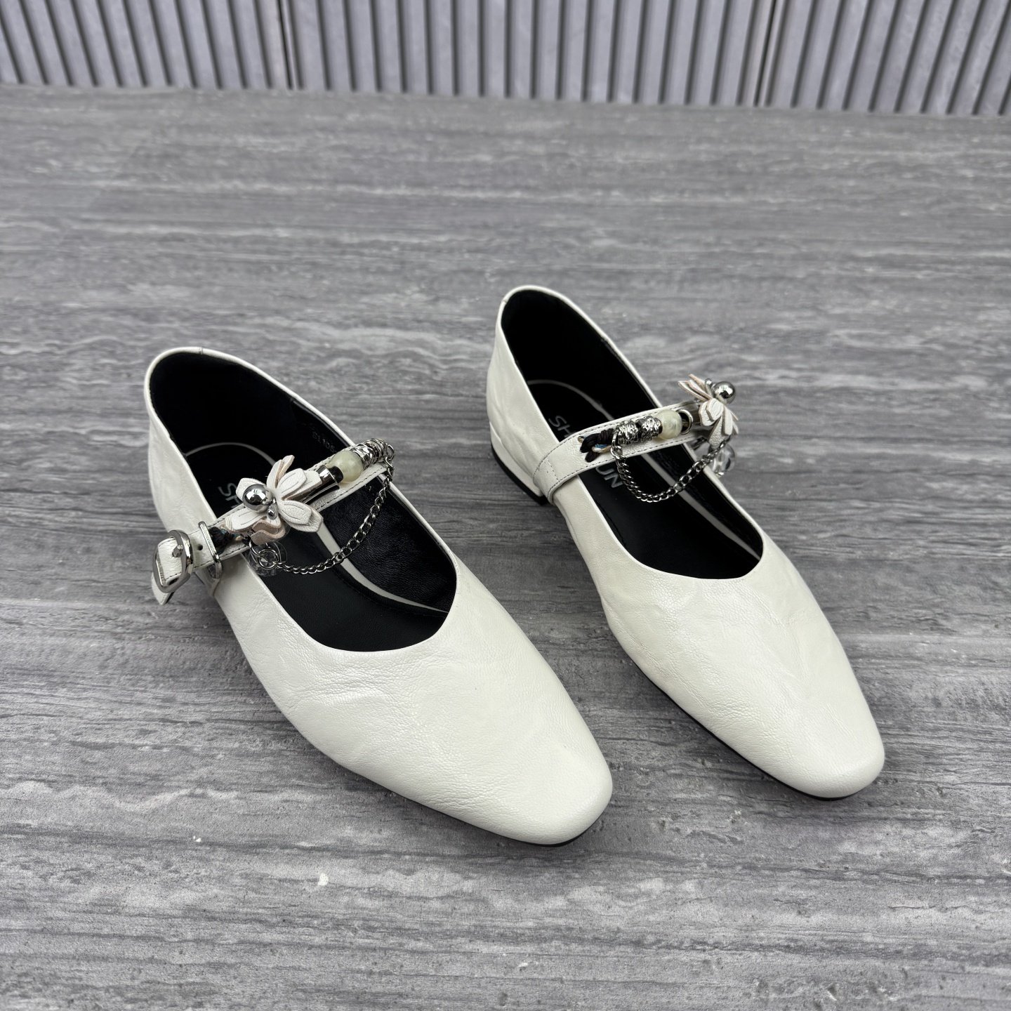 2026春季新款欧货欧洲站复古真皮玛丽珍鞋女一字扣带平底百搭单鞋,淘宝优惠券,粉丝福利购,淘宝优惠卷