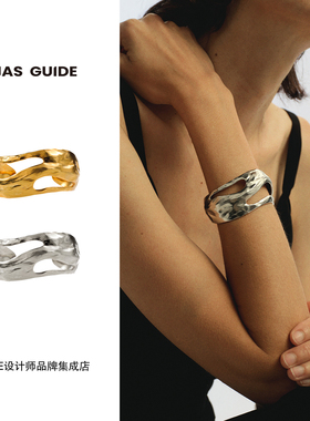 戚薇同款BIAS GUID 花踪宽面锤纹手镯金色复古高级个性饰品首饰