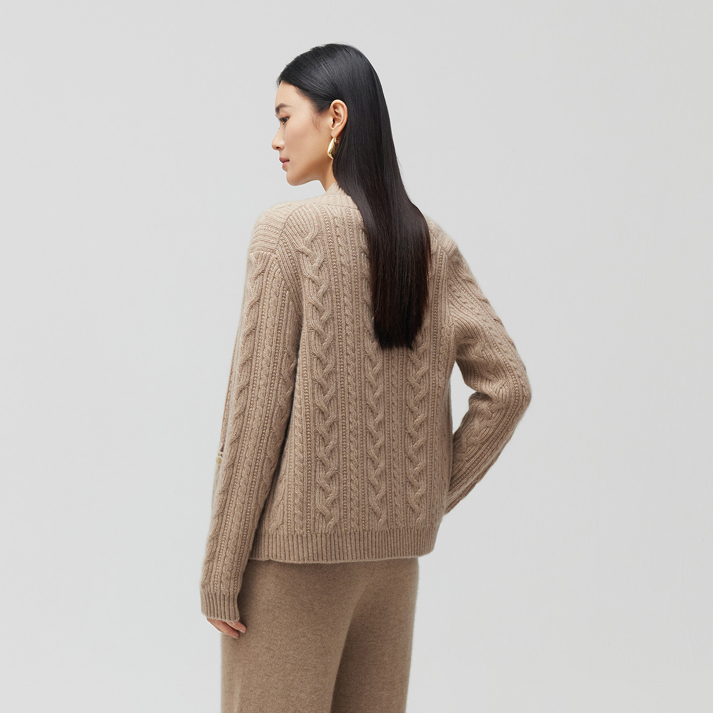 皮皮狗商场同款秋冬新款圆领绞花无染色羊绒加厚开衫女外套,淘宝优惠券,粉丝福利购,淘宝优惠卷