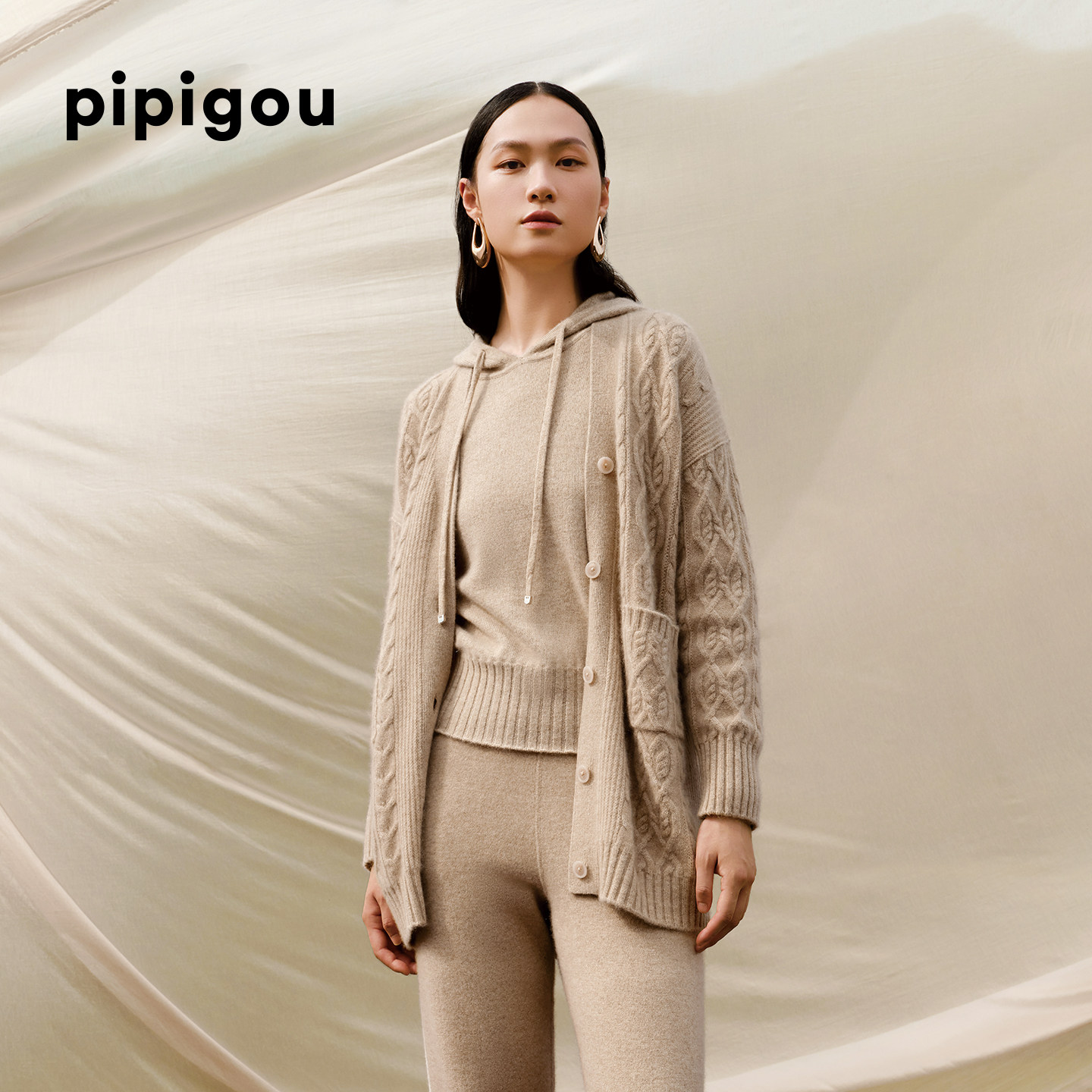 皮皮狗秋冬新款无染色V领绞花加厚中长款羊绒开衫宽松外套,淘宝优惠券,粉丝福利购,淘宝优惠卷