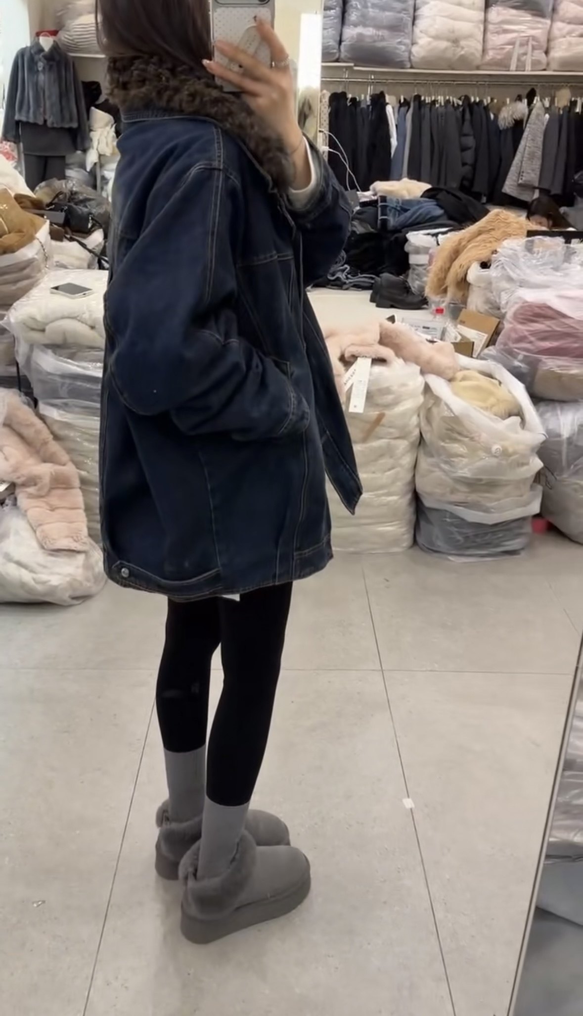 羊卷毛翻领牛仔羽绒服女欧洲站2025冬装新款欧货加厚中长款外套潮,淘宝优惠券,粉丝福利购,淘宝优惠卷