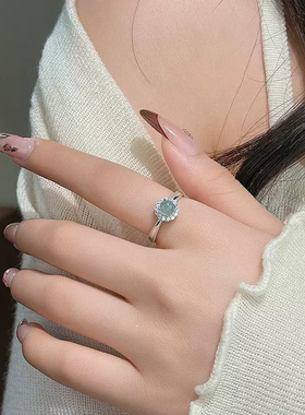 S925纯银镶嵌翡翠蛋面戒指女轻奢小众设计感高级指环2025新送女友