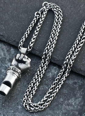 可吹响个性拳头口哨项链男潮钛钢