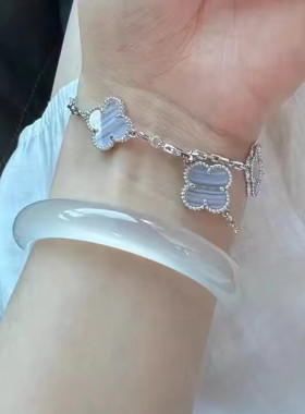 天然高冰透白月光玛瑙荔枝冻玉髓玉手镯马料女香槟翡翠送女友礼物