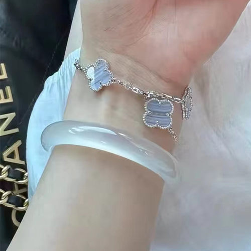 天然高冰透白月光玛瑙荔枝冻玉髓玉手镯马料女香槟翡翠送女友礼物 - 图1
