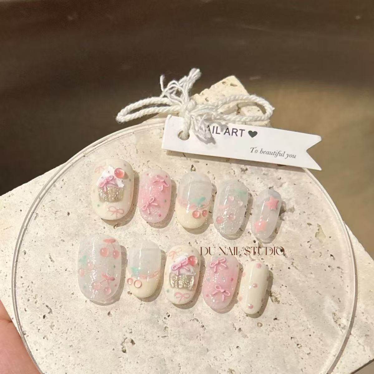 小樱桃法式星星蝴蝶结草莓奶酪新款小蛋糕春夏可爱显白美甲贴片,淘宝优惠券,粉丝福利购,淘宝优惠卷