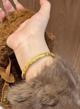 2026黄金色古法沙金新中式国潮风鎏金花开富贵牡丹花纹开口手镯