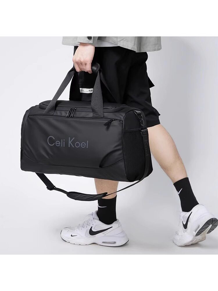 Hong Kong purchasing agent waterproof travel bag men's fitness bag