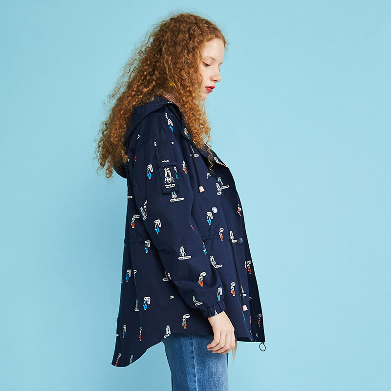 艾格春秋季女装时尚百搭印花图案 艾格银座短外套