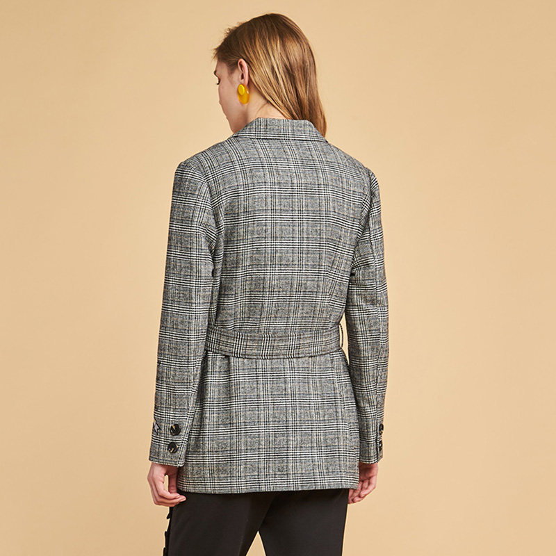 艾格春秋季新品系带西装领双排扣 艾格银座短外套