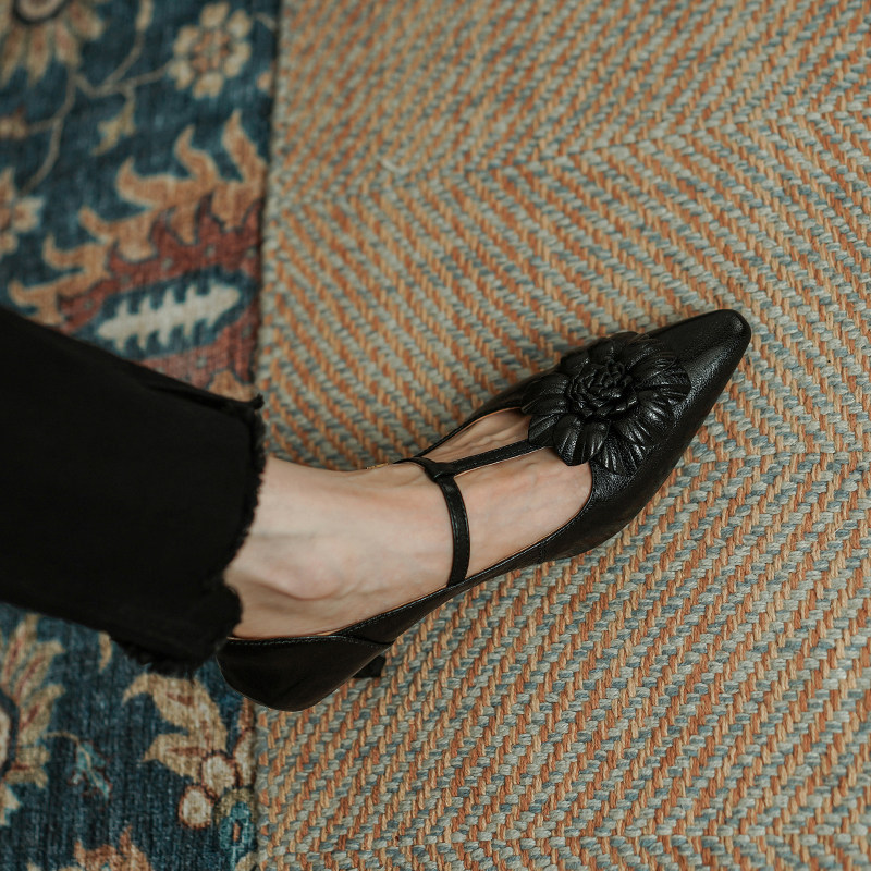 韩版新款真皮羊皮花朵单鞋女T带丁字鞋中跟细跟扣带百搭软皮40码,淘宝优惠券,粉丝福利购,淘宝优惠卷