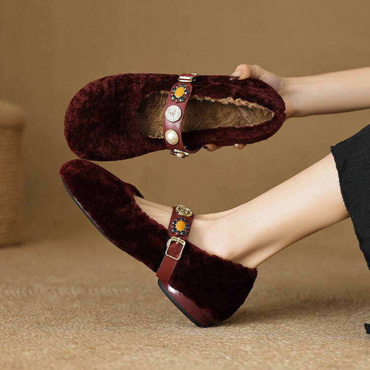 巨好看~加绒单鞋女羊毛一体低跟平底一字带金属扣保暖圆头办公室,淘宝优惠券,粉丝福利购,淘宝优惠卷