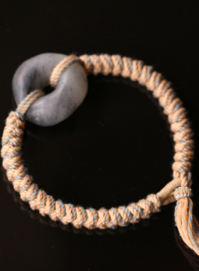 天然和田玉青花籽料黑白分明平安扣手工编织古朴意境手链手串