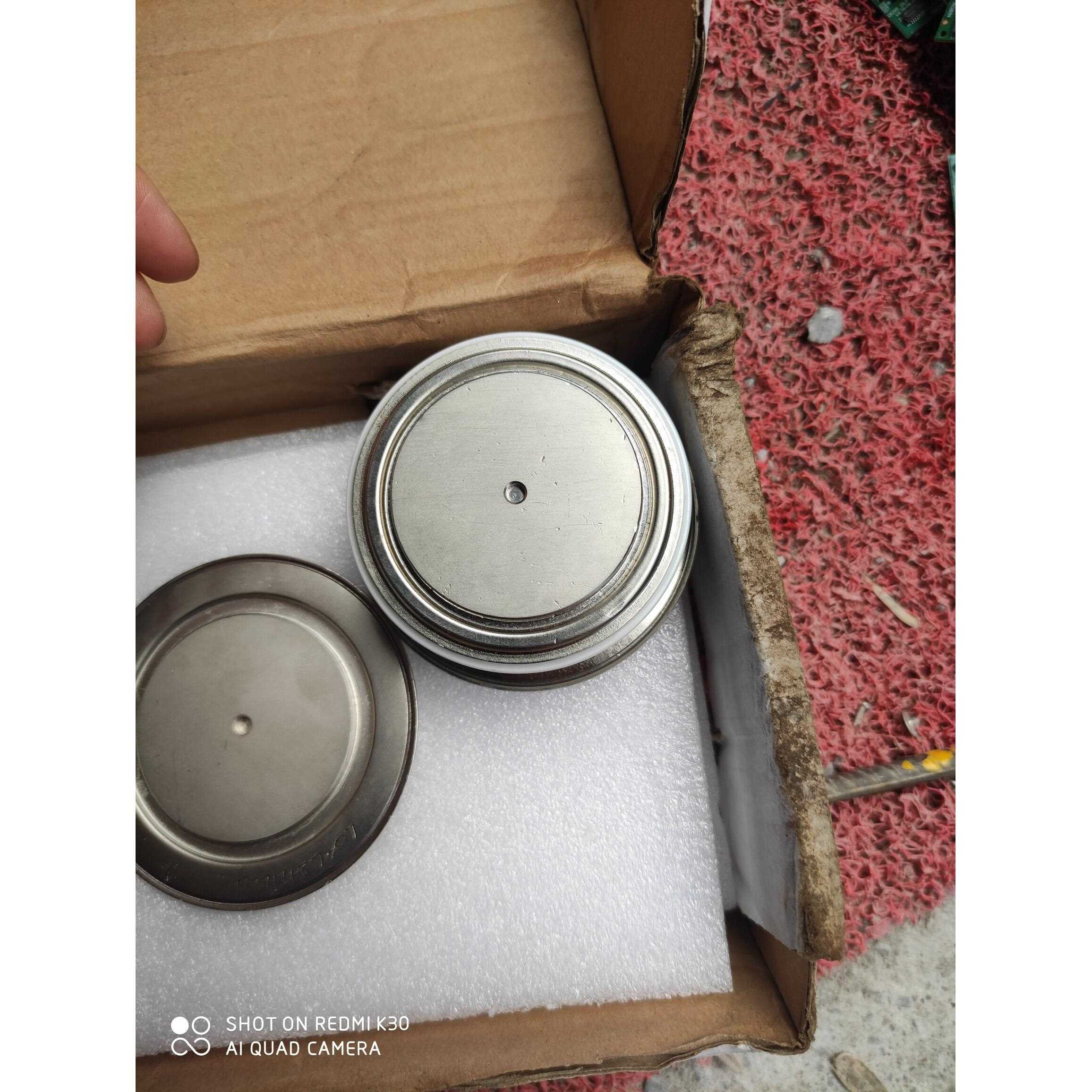 标价是空箱-可控硅DYNEX DS2012SF60 可控硅议价 - 图2