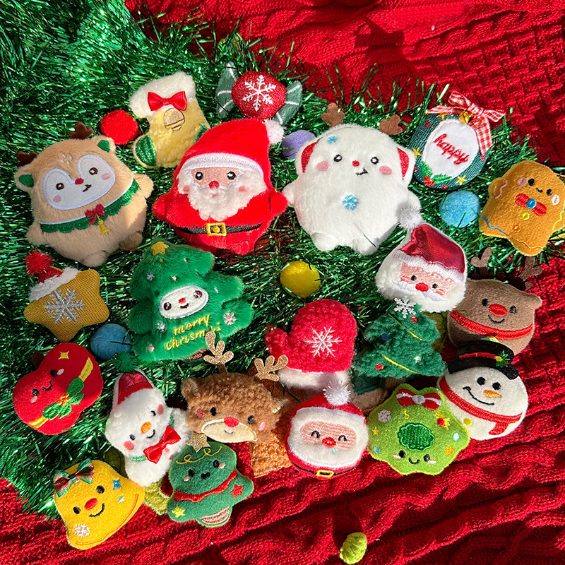圣诞节胸针女可爱毛绒圣诞树装饰礼物围巾服装别针配饰儿童小礼品,淘宝优惠券,粉丝福利购,淘宝优惠卷