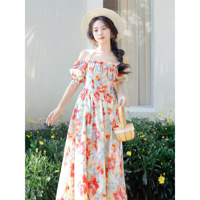 A dress ຂອງເດັກຍິງຝຣັ່ງທີ່ທ່ານສາມາດໃສ່ໃນພາກຮຽນ spring
