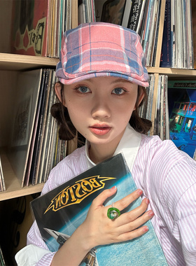 白昼小熊同款帽子辣妹多巴胺穿搭