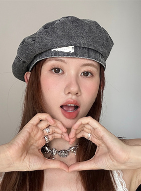 怎么搭都好看的黑灰色牛仔贝雷帽
