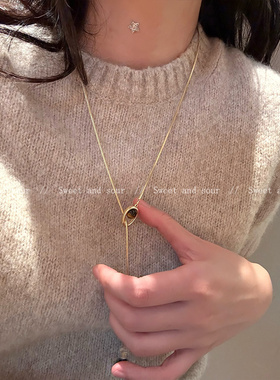 简约抽拉虎眼石流苏项链女秋冬高级感轻奢气质百搭锁骨链毛衣链潮