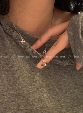 立体星球吊坠项链高级感轻奢小众个性回形针毛衣链秋冬百搭锁骨链