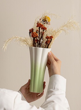 简约高温陶瓷花瓶渐变粉创意摆件花器可水养鲜切花大飞燕玫瑰牡丹