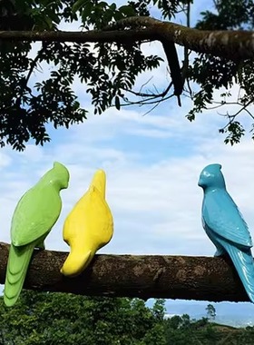 创意陶瓷鹦鹉桌面摆件
