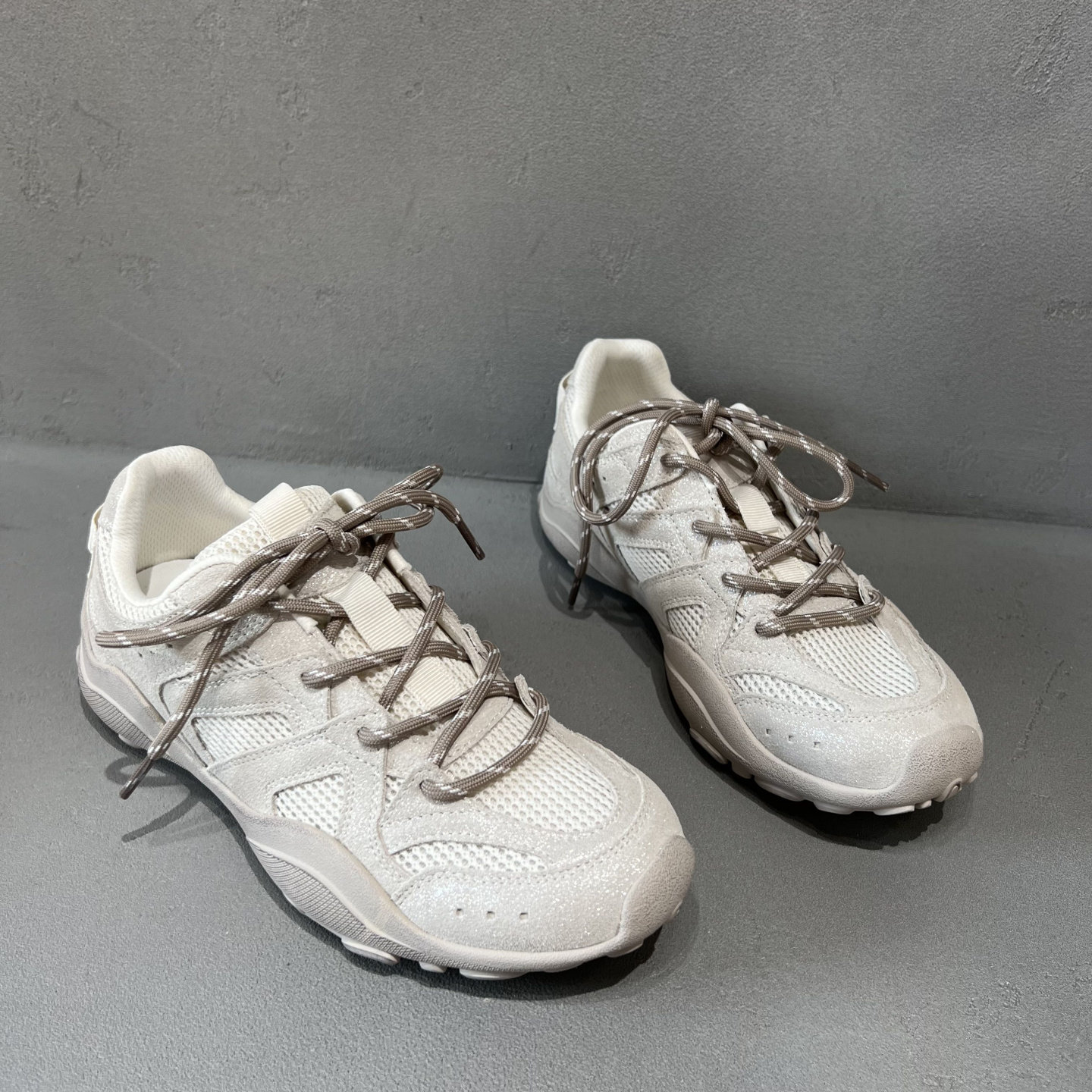 欧洲站女鞋2026春季新款欧货真皮磨砂皮平底系带圆头休闲鞋德训鞋,淘宝优惠券,粉丝福利购,淘宝优惠卷