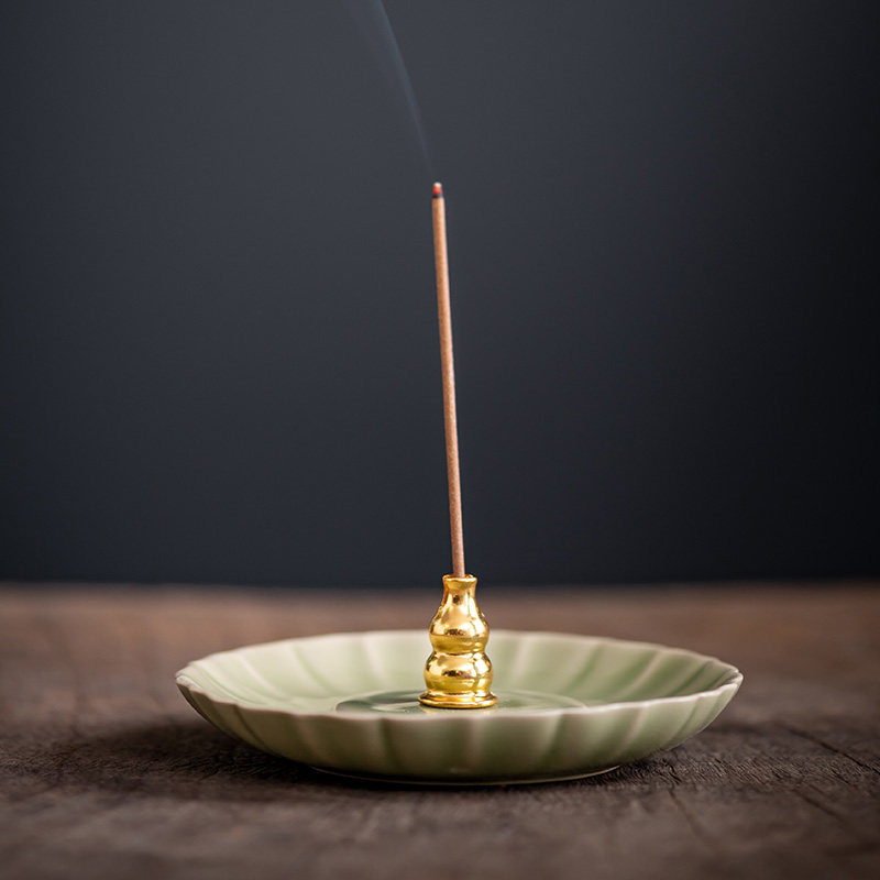Celadon chrysanthemum petal gourd string incense stick Zen ash receiving tray