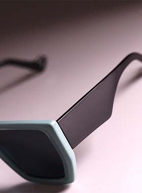 欧美复古方框21新款女辣妹墨镜