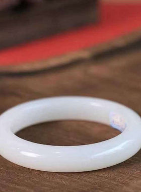 新疆和田玉白玉玉镯白月光美人条